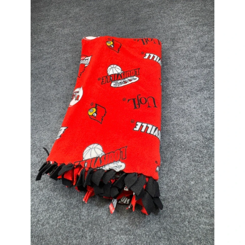 Louisville Cardinals NCAA Fleece Tie Blanket Red Black OS Gameday Tailgate Fan